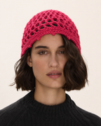 Gorro tejido crochet fucsia