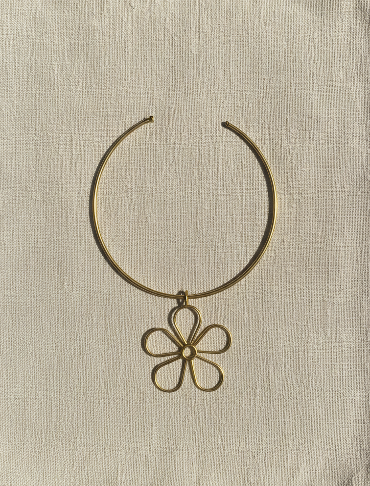 Collar Flora