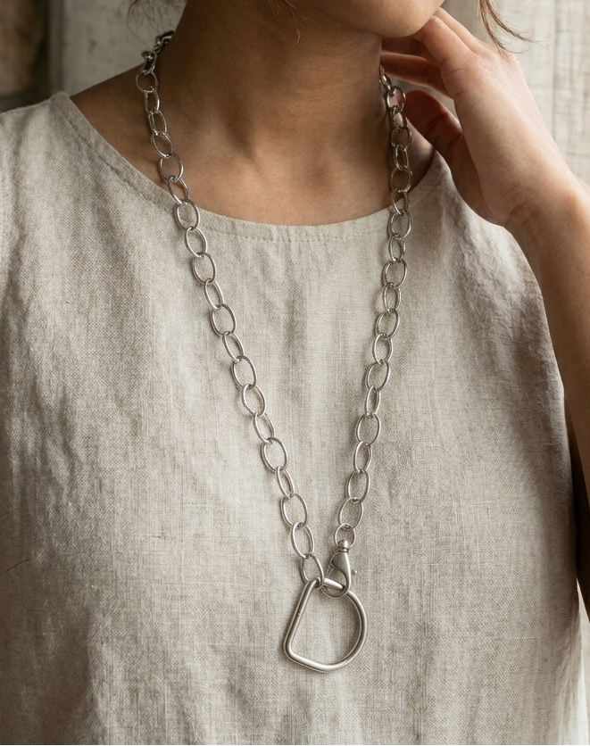 Collar D