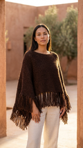 Poncho chocolate con flecos